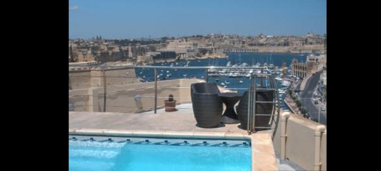 Upper Valley Sea View Kalkara 외부 사진