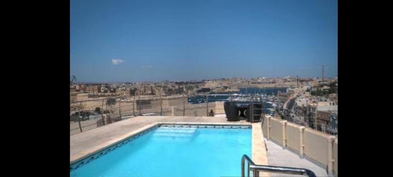 Upper Valley Sea View Kalkara 외부 사진